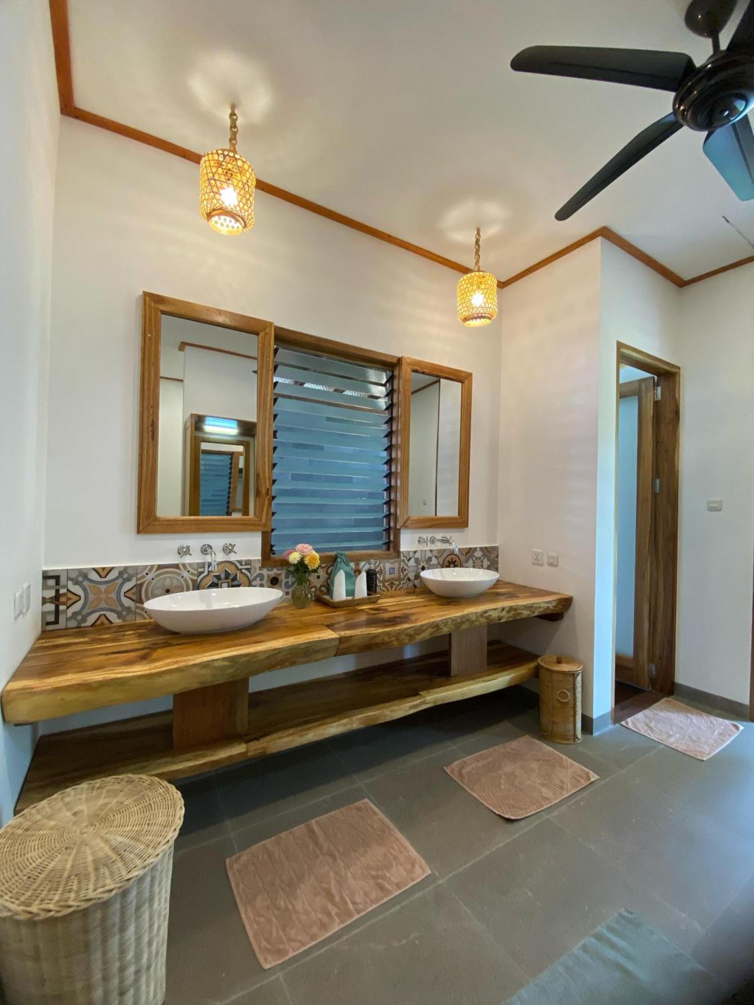Murex Dive Resort 마나도 외부 사진